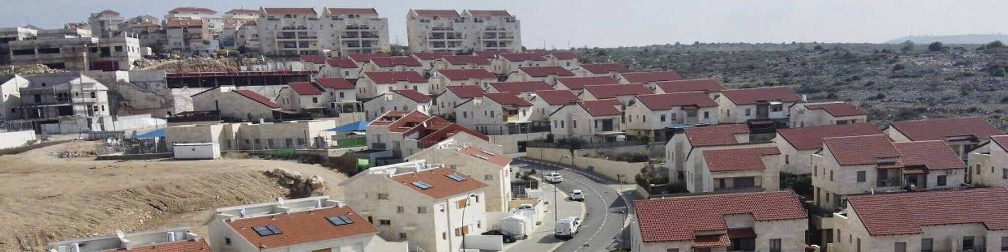 Een Israëlische nederzetting op Palestijns grondgebied